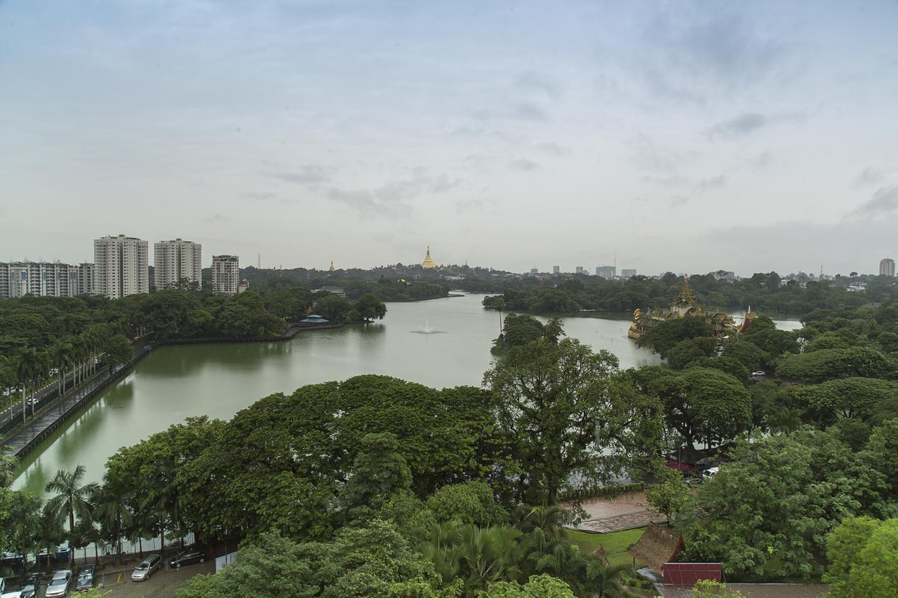 Esperado Lake View Hotel Rangoon Eksteriør billede