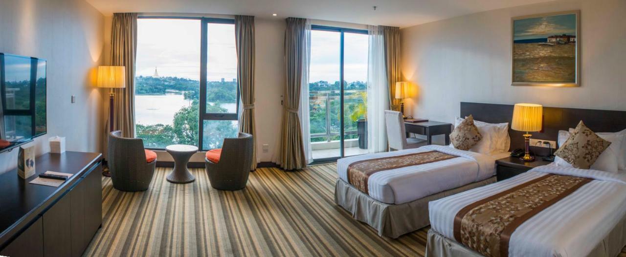 Esperado Lake View Hotel Rangoon Eksteriør billede